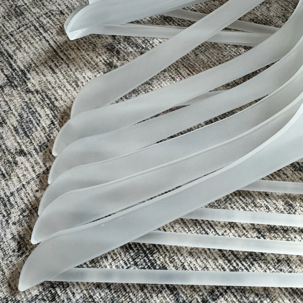 Set of 10 Acrylic Hangers with Gold Hooks